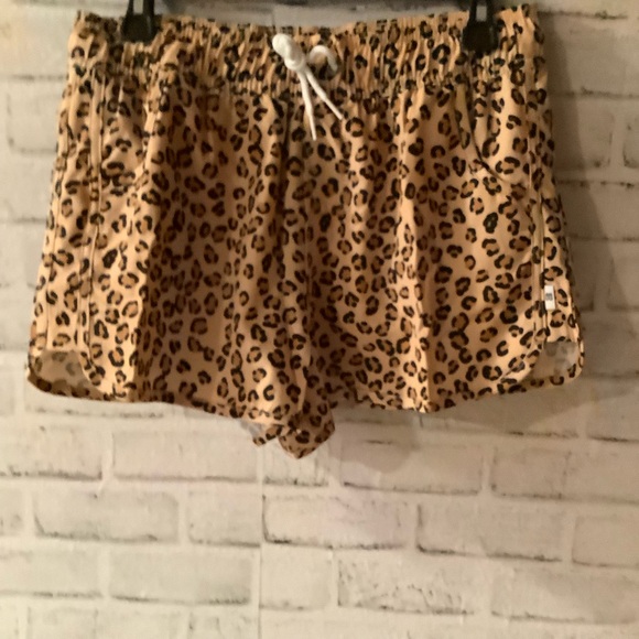 BONDI BEAMERS Women’s Size 12 Leopard Print Swim Shorts - Picture 3 of 6